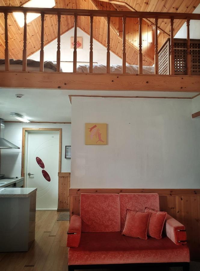 Popcorn House Pension Gapyeong Exterior foto